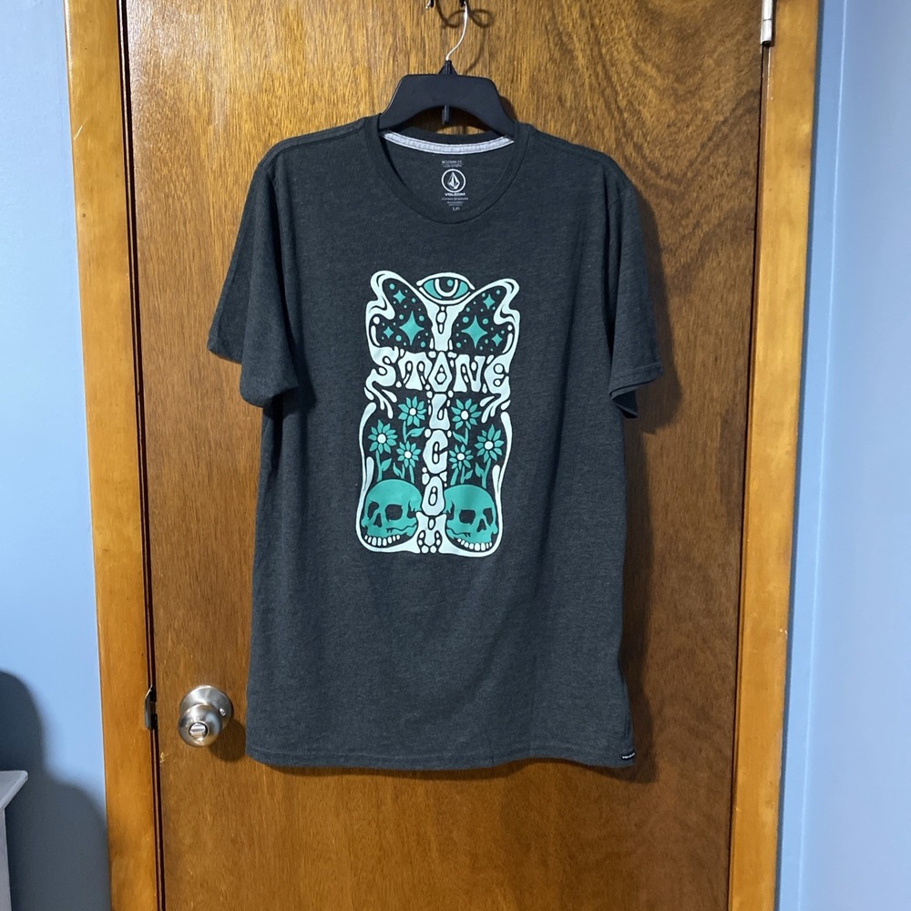 Volcom Stone Graphic T-Shirt Gray Flowers Skulls Modern Fit Women's Size L